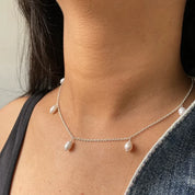 Pearl drop choker