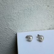 Pearl luna studs