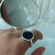 Black onyx bold ring