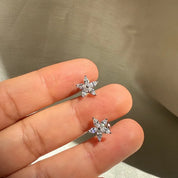 Bloom studs