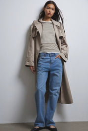 STRAIGHT FIT MID BLUE JEANS