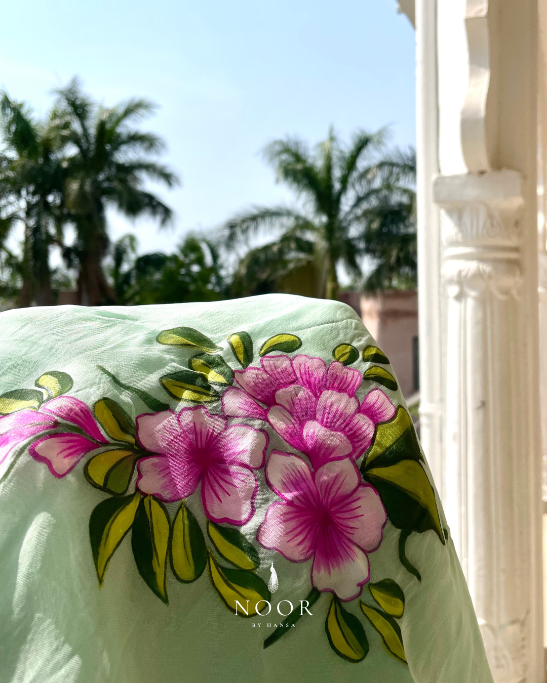 hand painted saree in pure organza silk by noor by hansa / close up