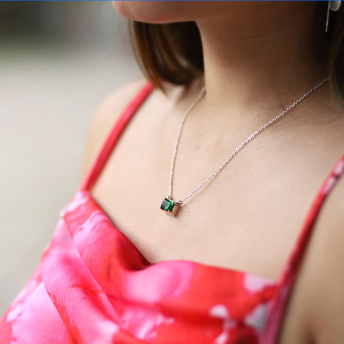 Green zircon necklace