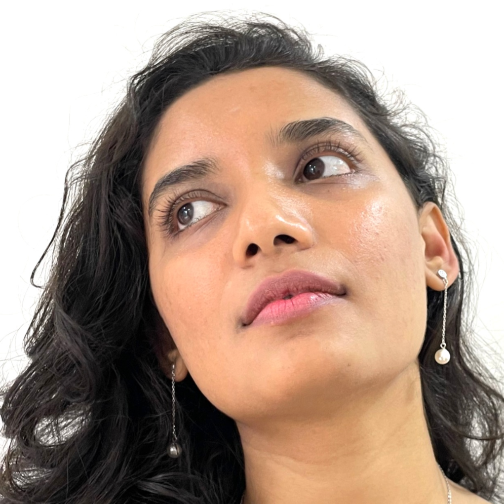 Pearl chain earrings