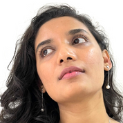 Pearl chain earrings