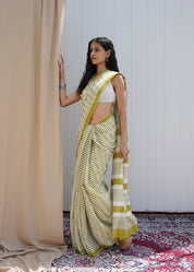 7FA128E3-FFDE-44DA-A7DA-47D64625E3E1