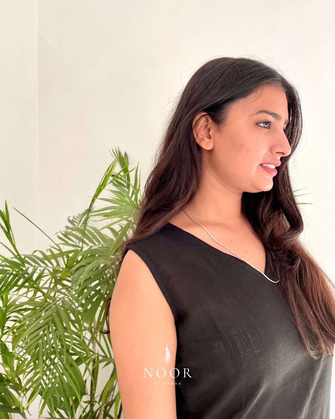 black noor by hansa cotton v-neck co-ord set that’s as comfy as your favourite loungewear but sharp enough for the office! hand-made from an ultra-soft cotton blend, it stays vibrant wash after wash with zero colour bleeding. perfect for those days when you want to feel cozy and look effortlessly chic!