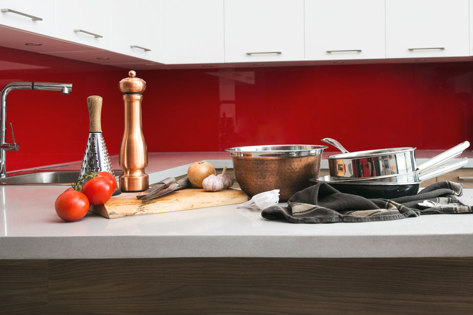 Kitchen & Dining