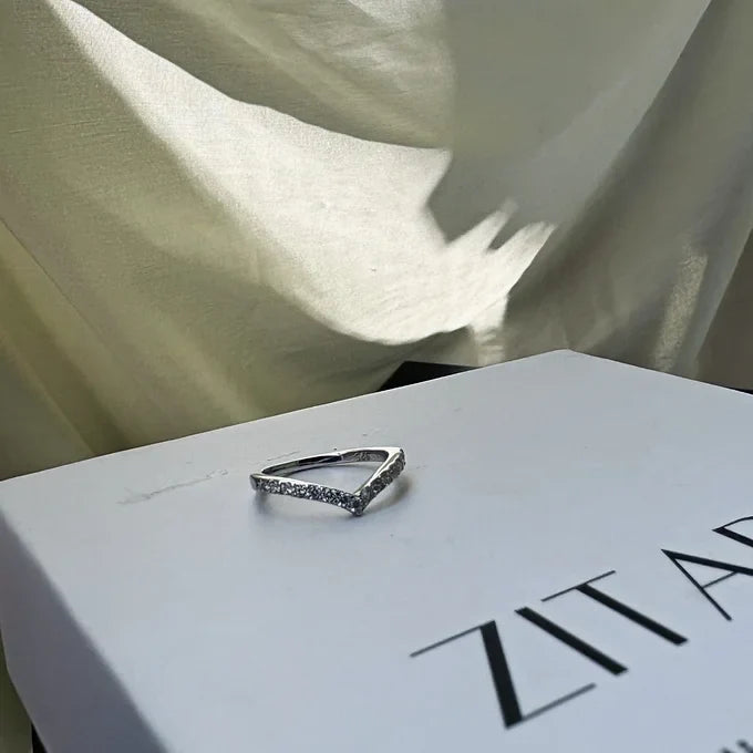 LUXE RING