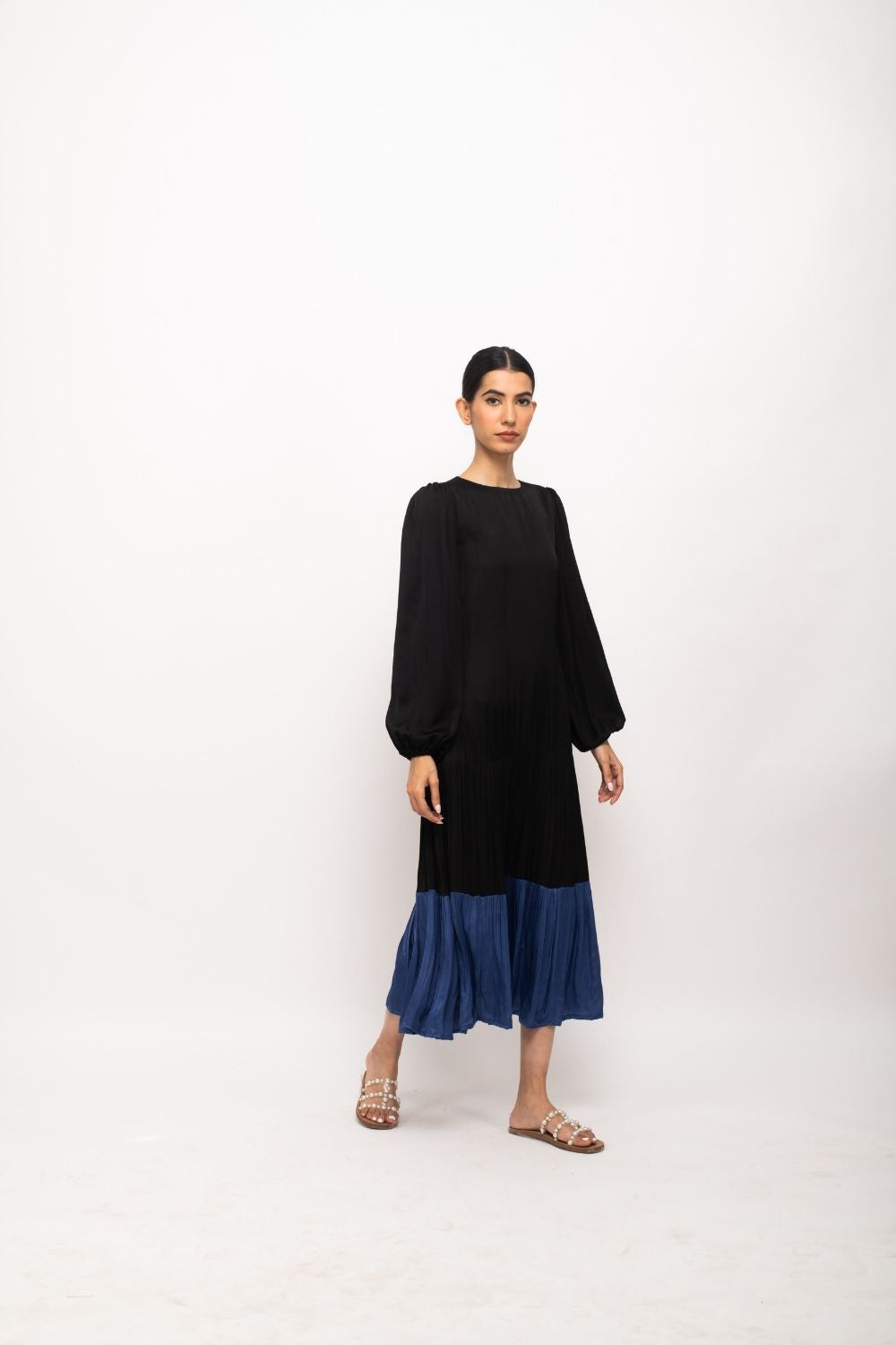 Black-BlueGatherMaxiDress_4.jpg