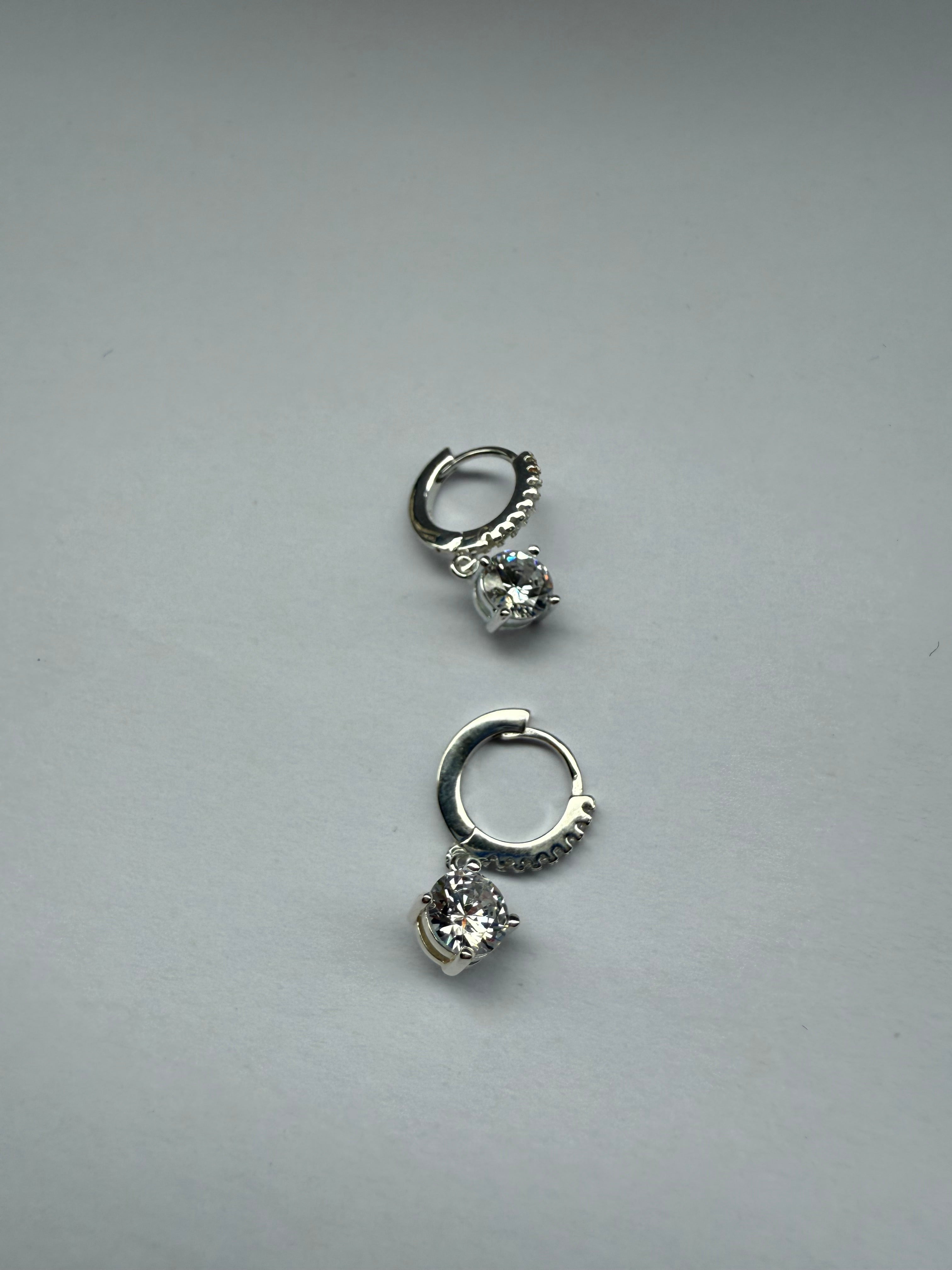 Aura hoops