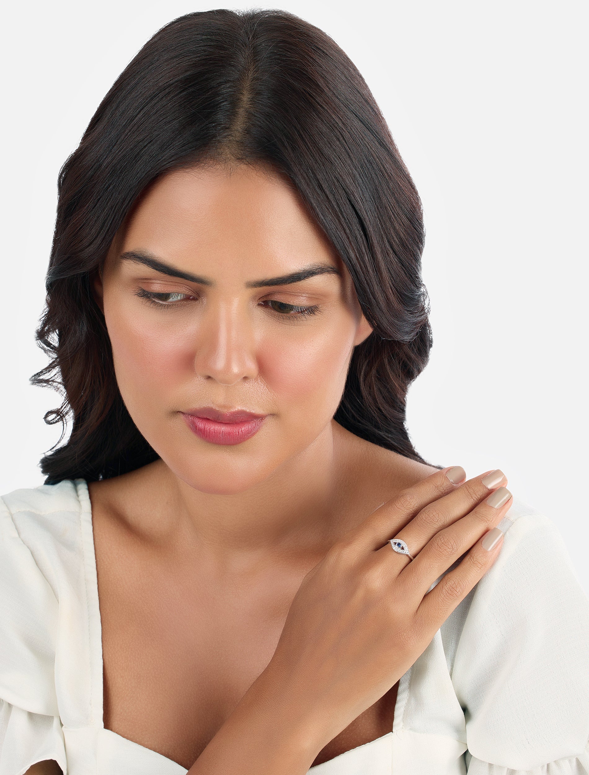 FIANJEWELLERSMODELSHOOT_2024_04_0462594.jpg