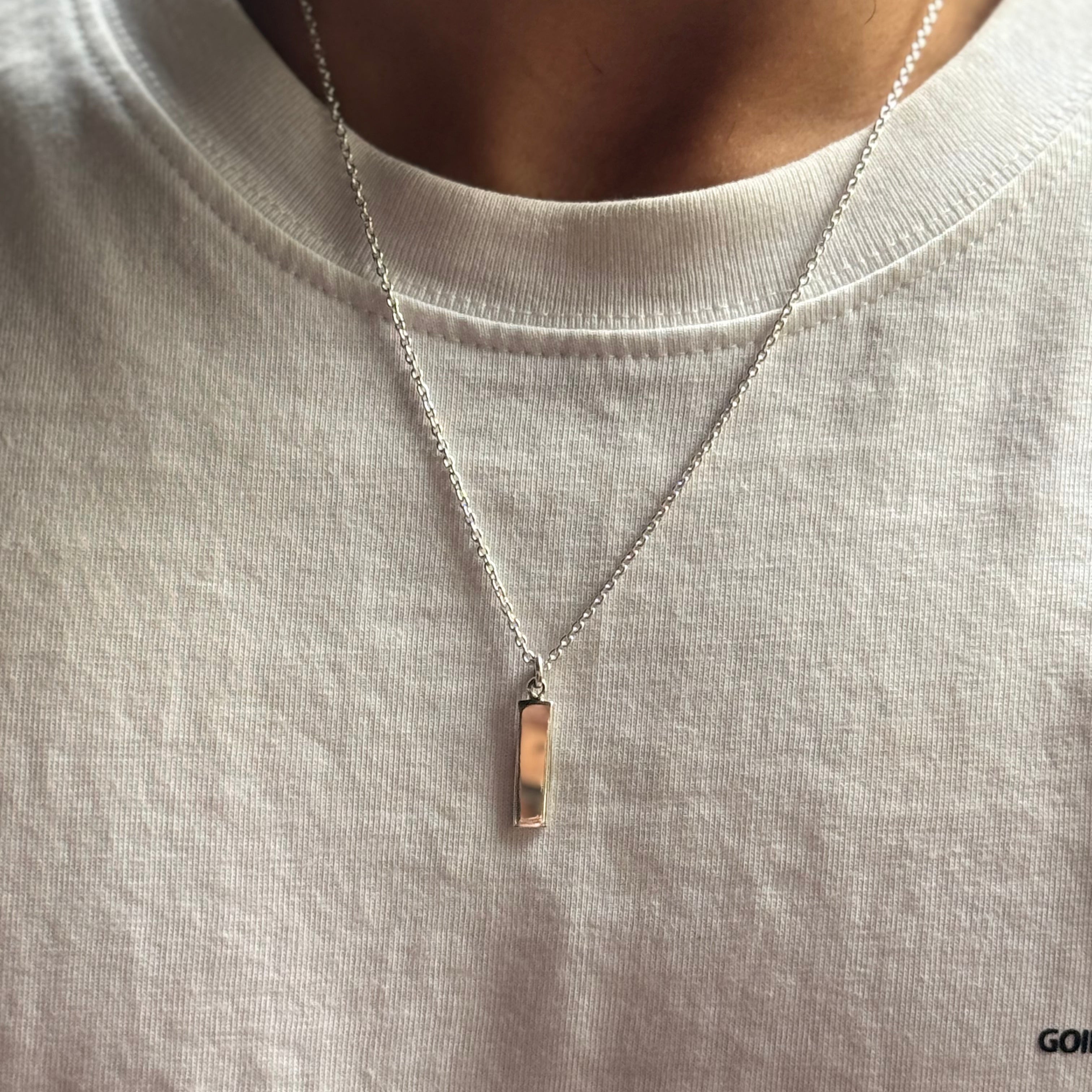 Mono locket